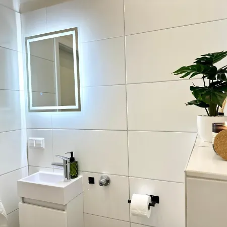 Mystay: Zentral I Design I Prime I Gaeste Wc Lejlighed *