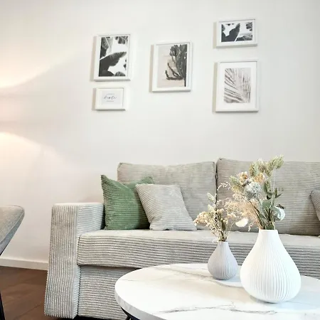 Mystay: Zentral I Design I Prime I Gaeste Wc